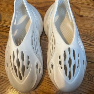 Authentic Yeezy foam runners